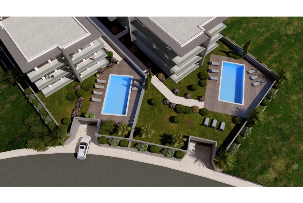 APARTAMENTOS EM S . MARTINHO DO PORTO