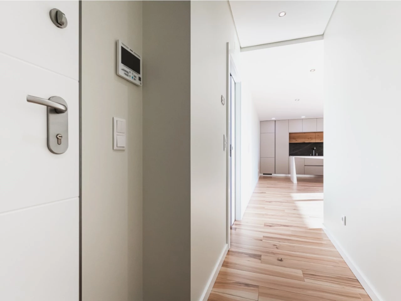 02 APARTAMENTOS DE LUXO NO MONTIJO, PRÓXIMOS DO SHOPPING ALEGRO