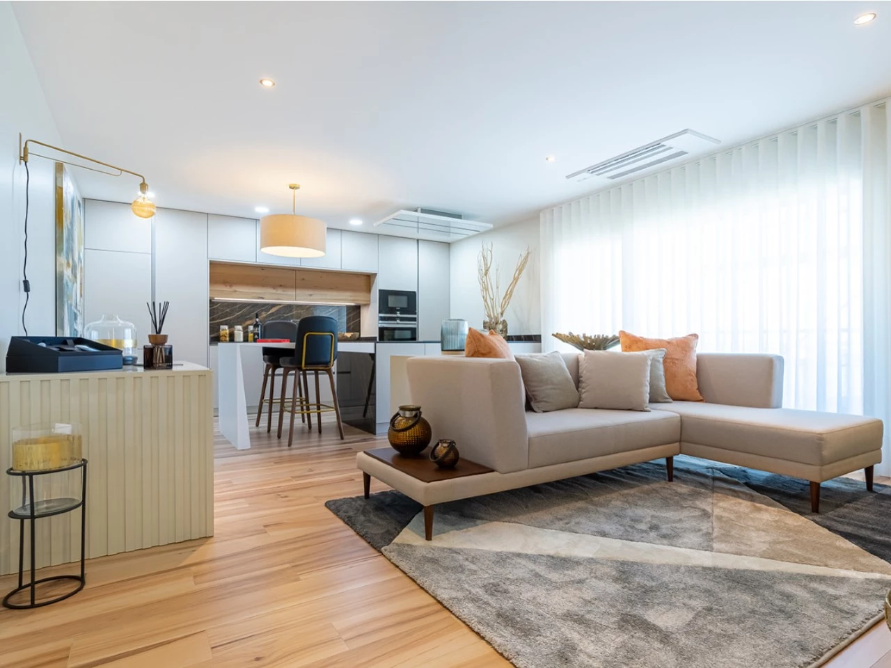 03 APARTAMENTOS DE LUXO NO MONTIJO, PRÓXIMOS DO SHOPPING ALEGRO