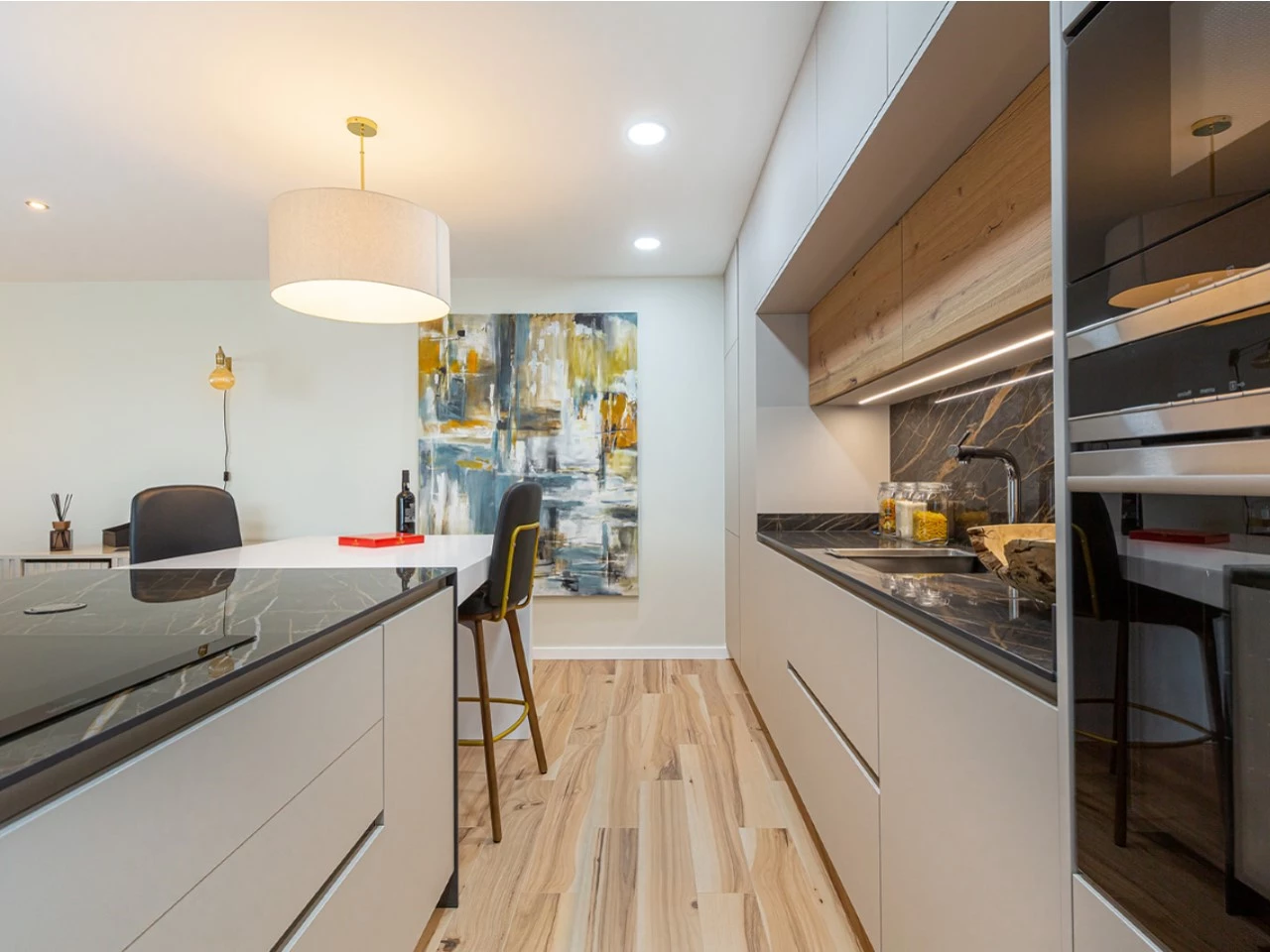 08 APARTAMENTOS DE LUXO NO MONTIJO, PRÓXIMOS DO SHOPPING ALEGRO