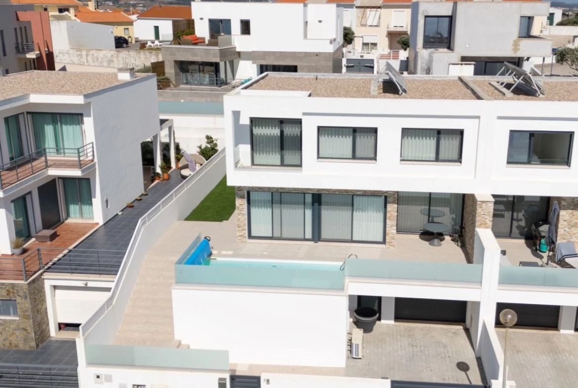 Moradia junto ás Praias em Lourinhã