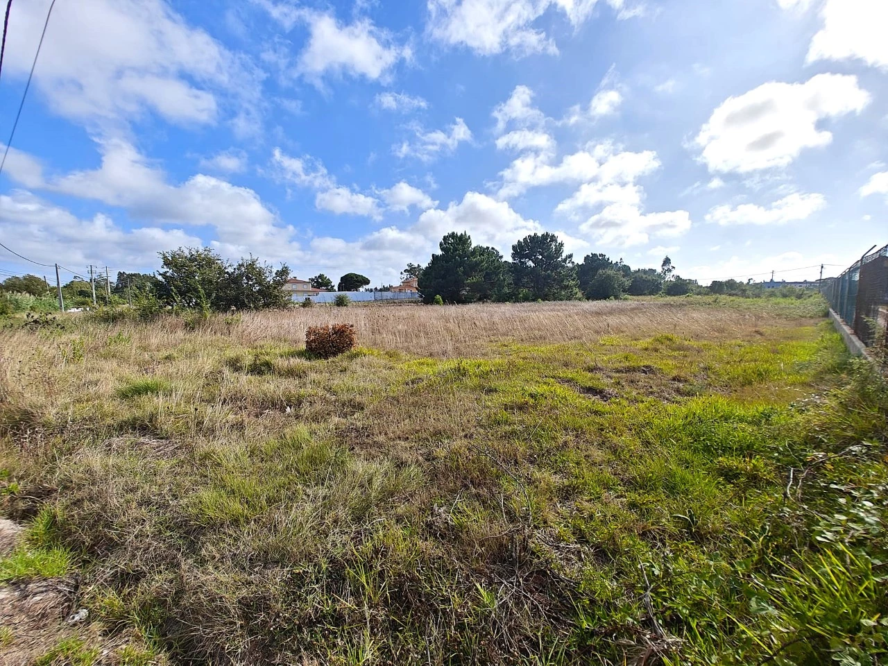 01 Terreno com possibilidade de construção de 3.920 m²