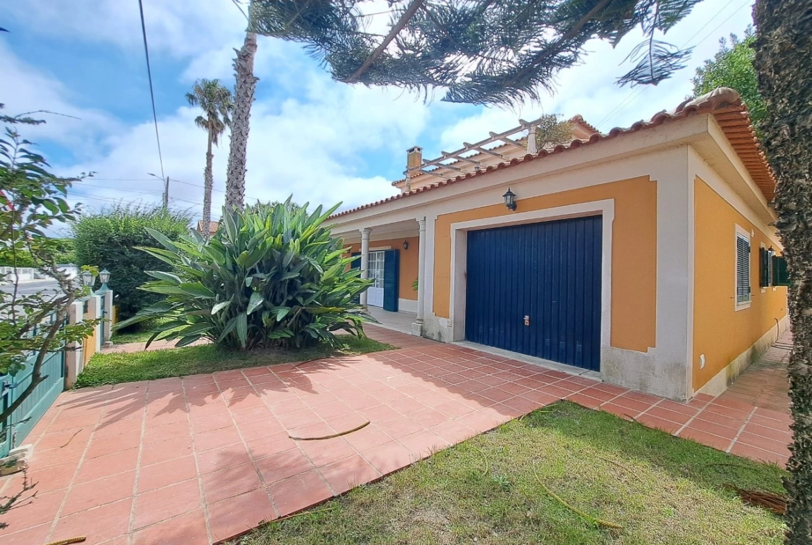 Moradia com 4 quartos entre as Caldas da Rainha e a praia da Foz do Arelho