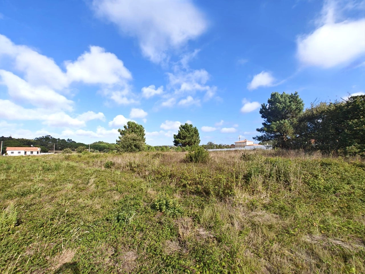 10 Terreno com possibilidade de construção de 3.920 m²