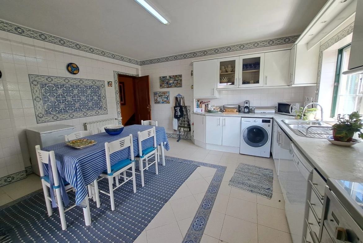 Moradia com 4 quartos entre as Caldas da Rainha e a praia da Foz do Arelho