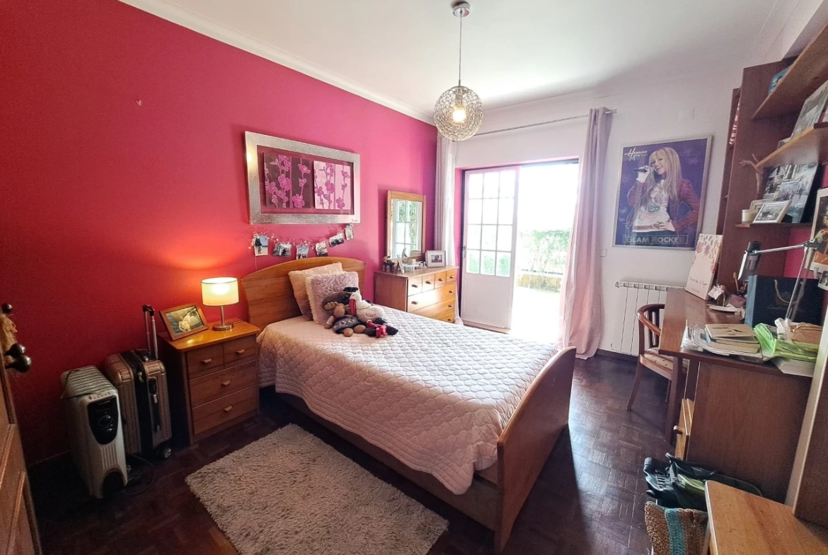Moradia com 4 quartos entre as Caldas da Rainha e a praia da Foz do Arelho