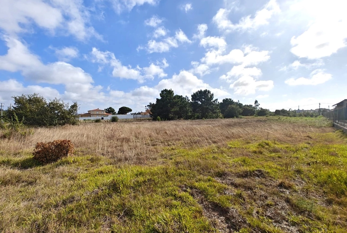 Terreno com possibilidade de construção de 3.920 m²