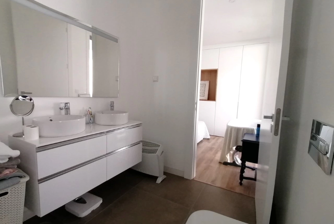 Moradia com piscina e a apenas 5 minutos da praia da Foz do Arelho
