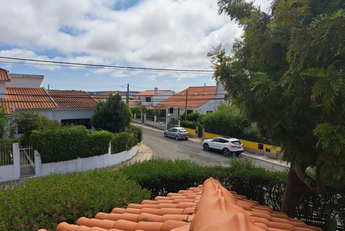 Moradia com 4 quartos entre as Caldas da Rainha e a praia da Foz do Arelho