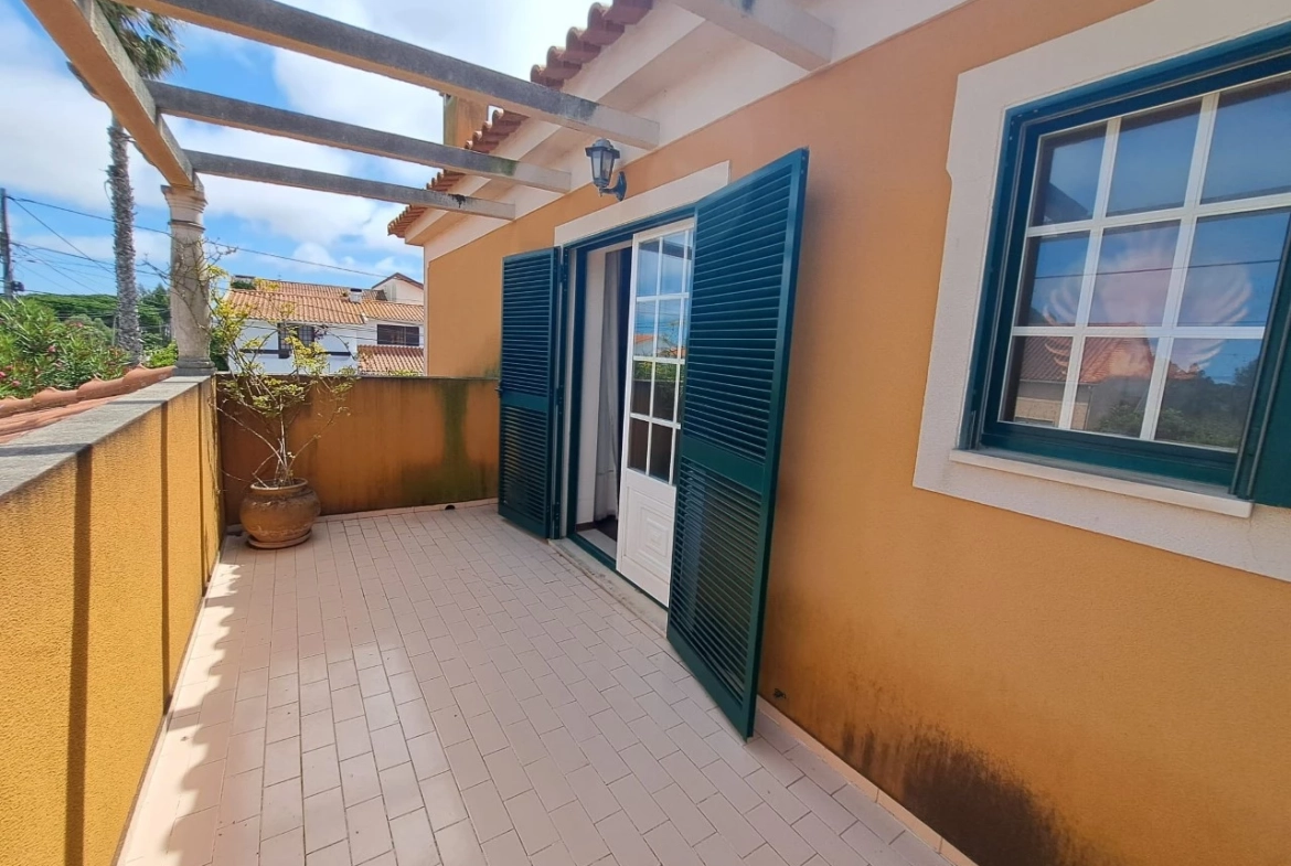Moradia com 4 quartos entre as Caldas da Rainha e a praia da Foz do Arelho