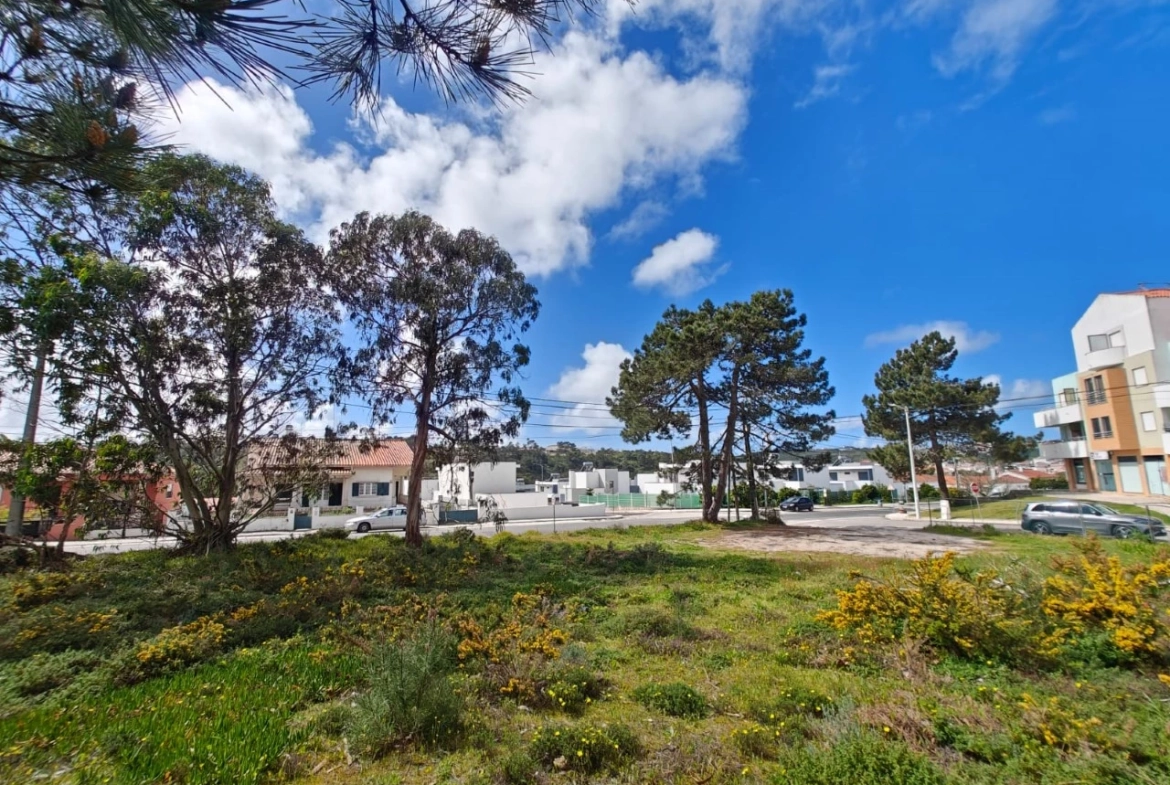 Lote para construção na Foz do Arelho