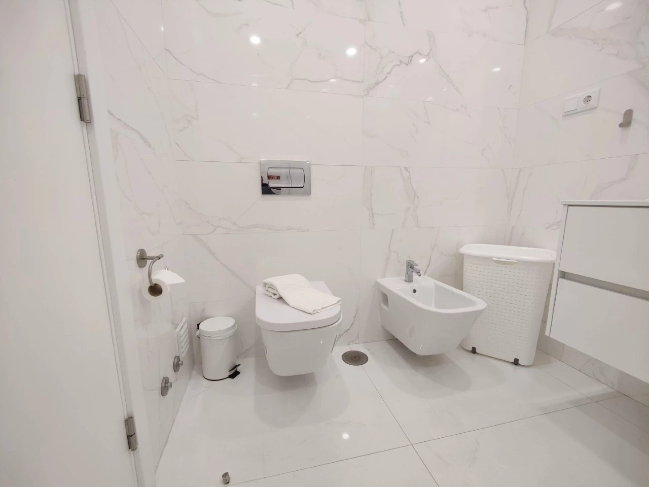 14 Apartamento ás portas da Praia Supertubos – Peniche
