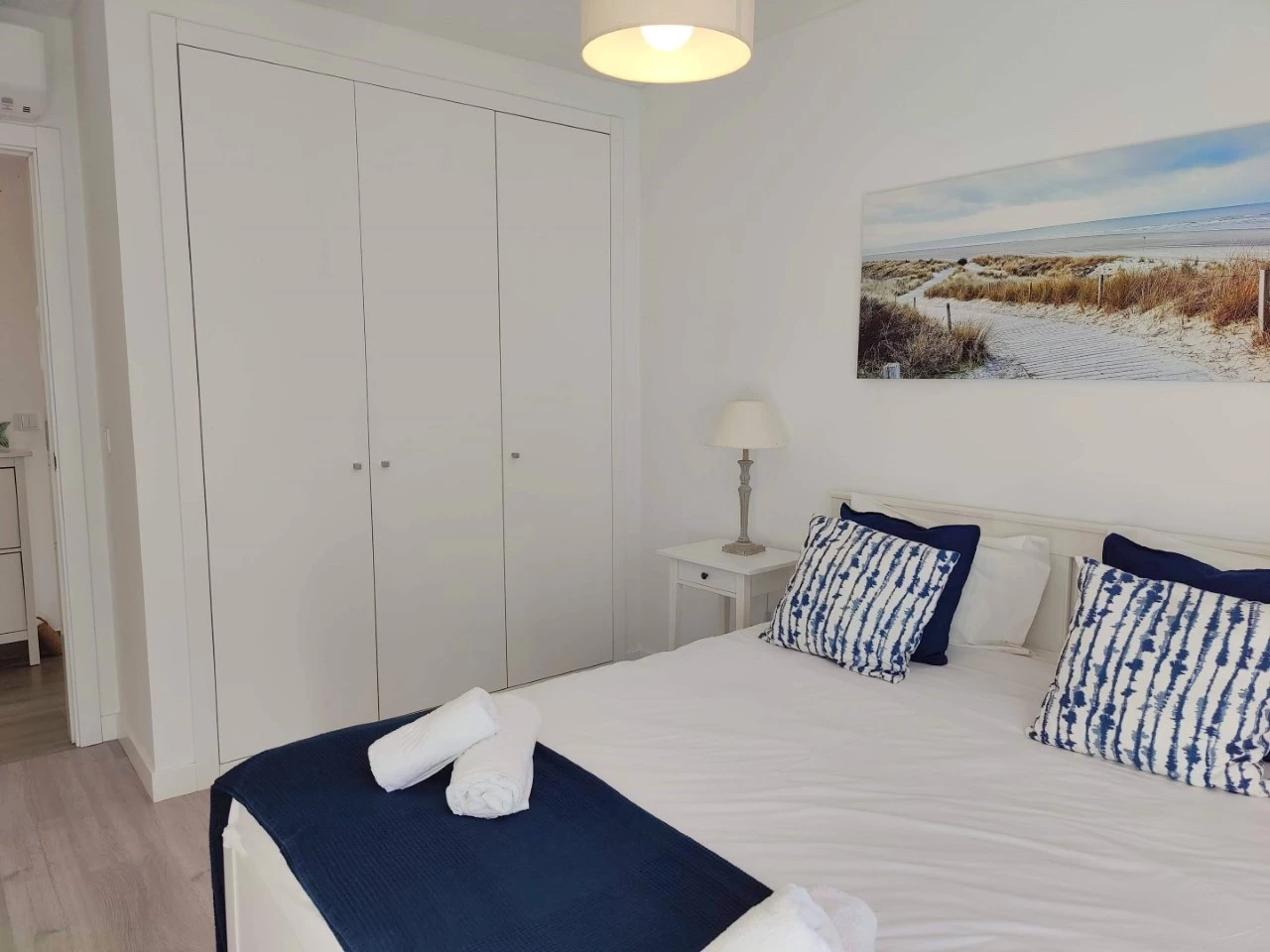 16 Apartamento ás portas da Praia Supertubos – Peniche