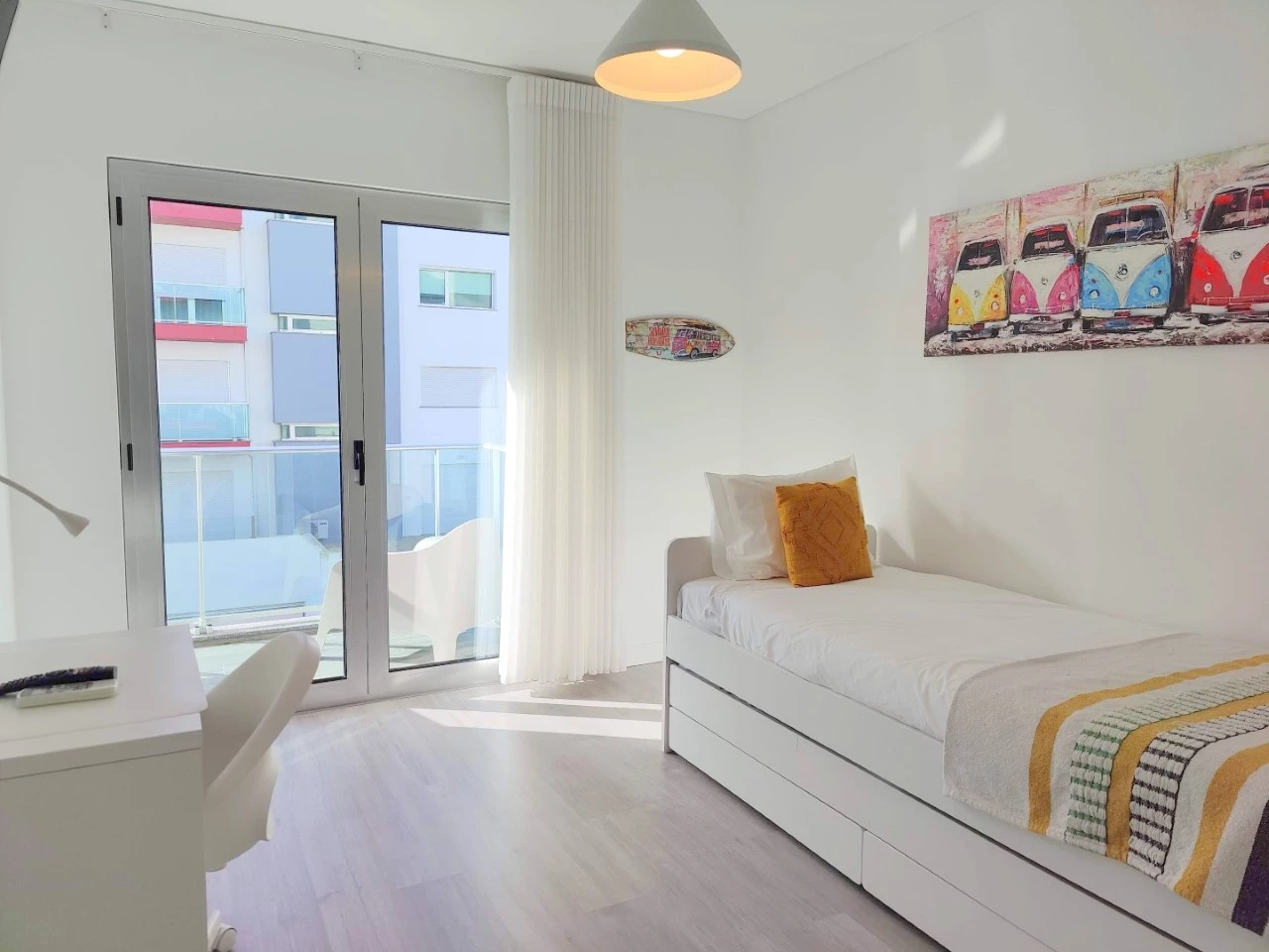 17 Apartamento ás portas da Praia Supertubos – Peniche