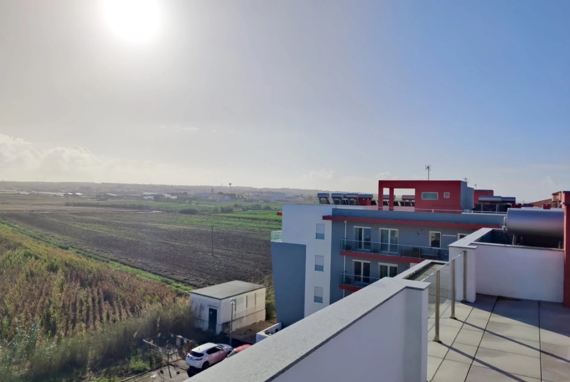 Apartamento ás portas da Praia Supertubos – Peniche