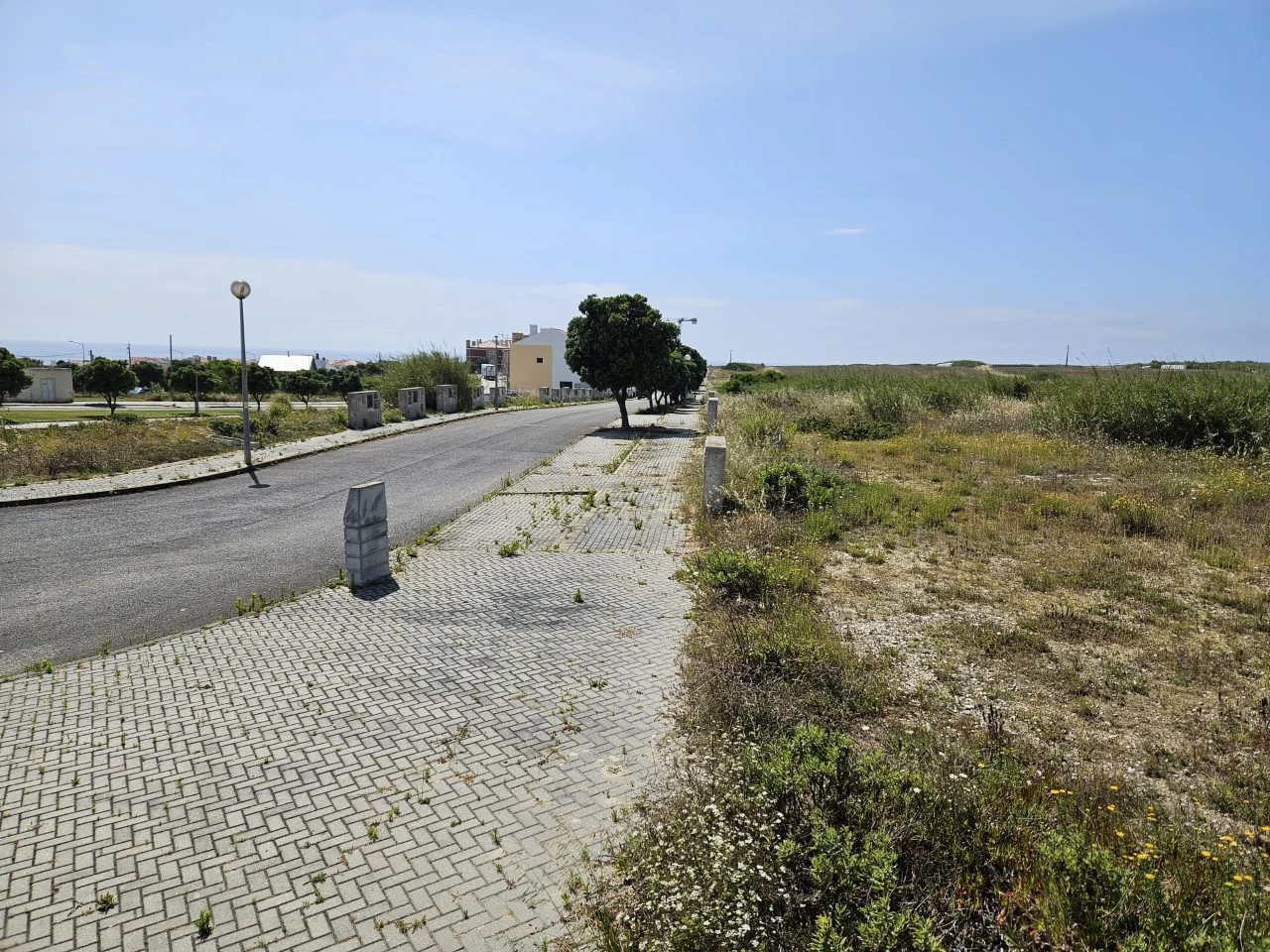 01 Lotes a apenas 800 metros da praia