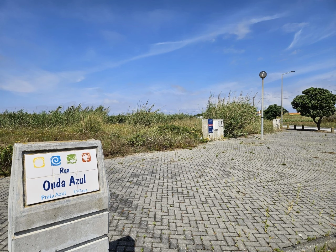 13 Lotes a apenas 800 metros da praia
