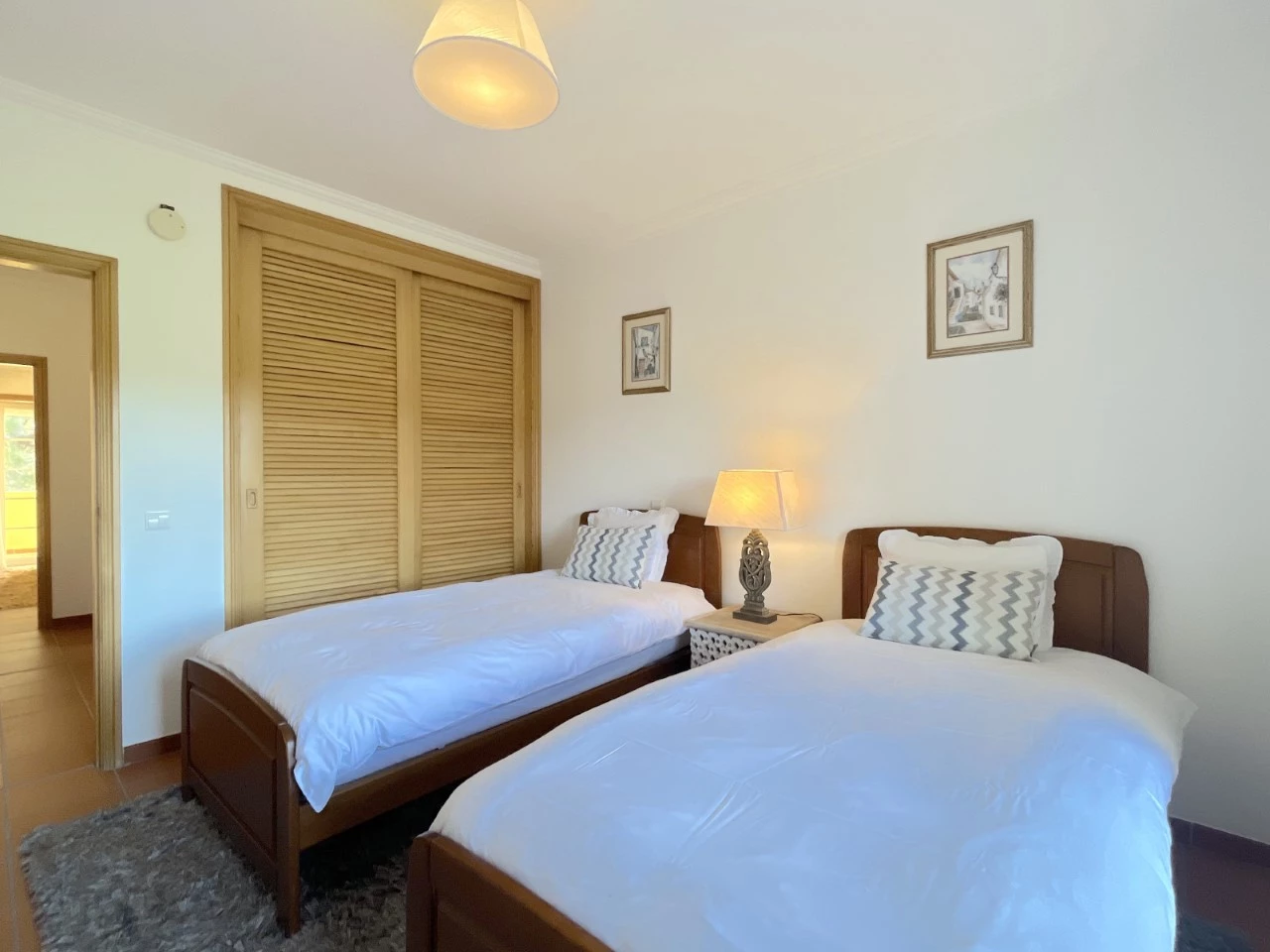 ID0cd29401-0000-0500-0000-000015063057.jpg Apartamento T3 com terraço e vista para o golf no Praia d’el Rey Beach & Golf Resort, junto às praias do Baleal