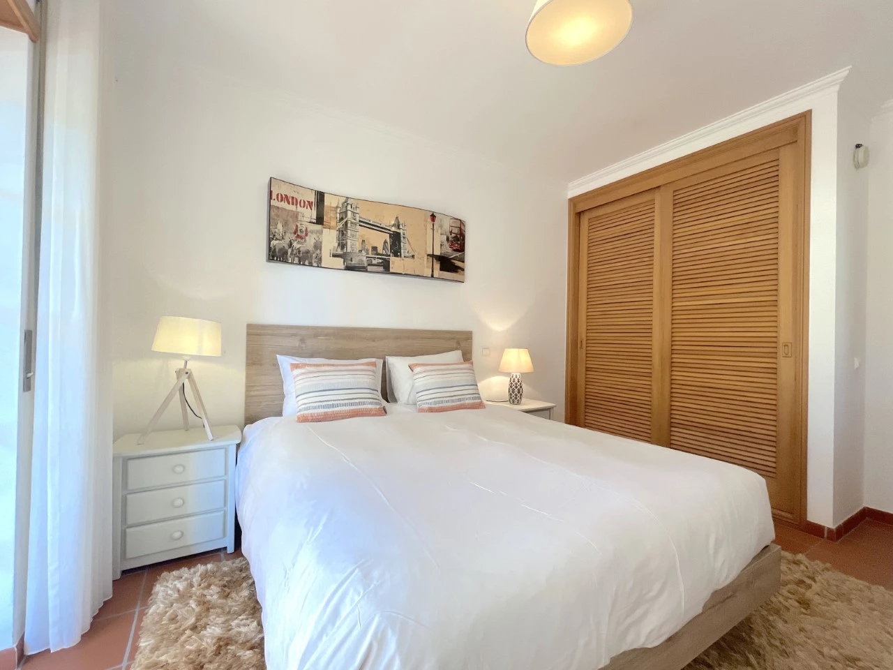 ID0cd29401-0000-0500-0000-000015063060.jpg Apartamento T3 com terraço e vista para o golf no Praia d’el Rey Beach & Golf Resort, junto às praias do Baleal