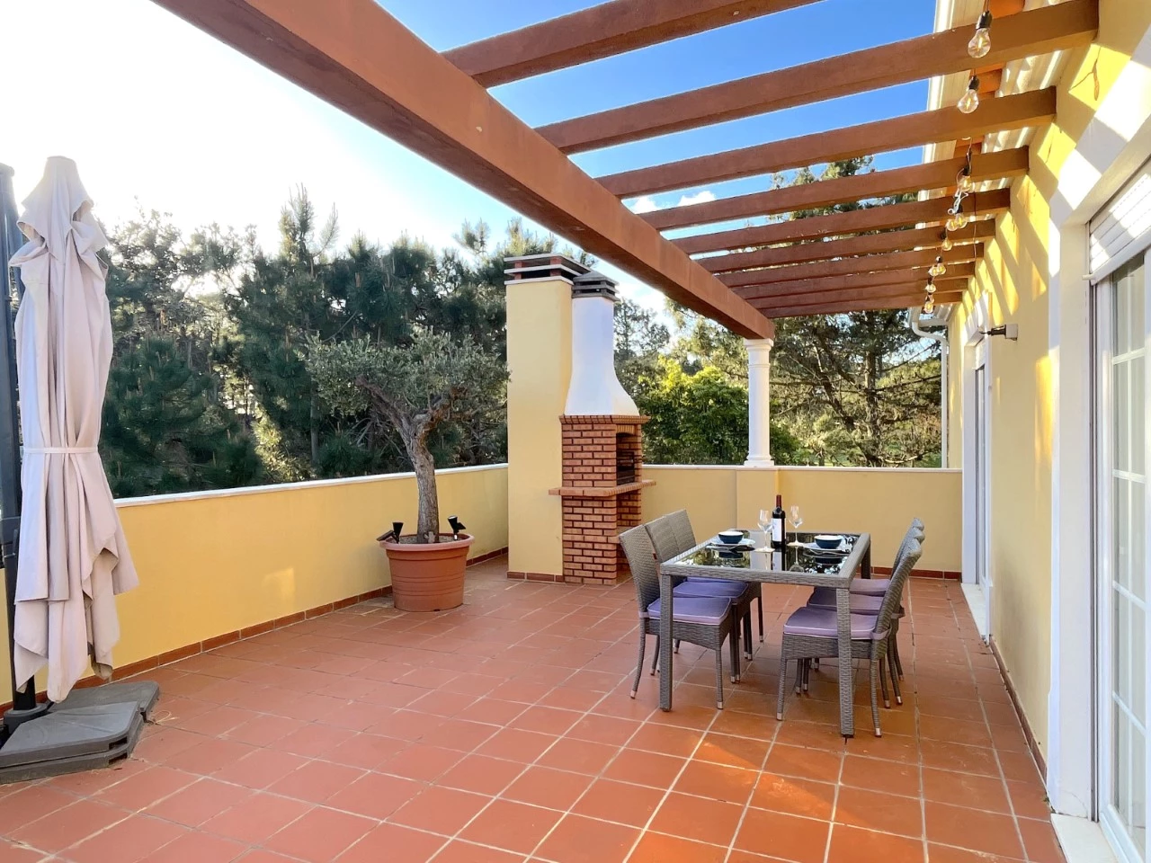 ID0cd29401-0000-0500-0000-00001506306c.jpg Apartamento T3 com terraço e vista para o golf no Praia d’el Rey Beach & Golf Resort, junto às praias do Baleal