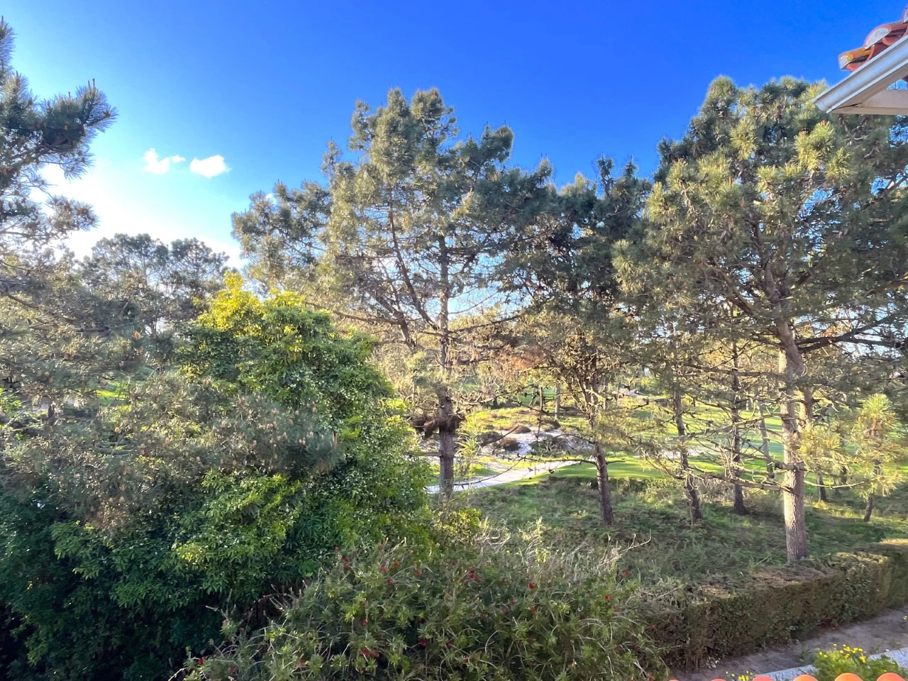 ID0cd29401-0000-0500-0000-000015063077.jpg Apartamento T3 com terraço e vista para o golf no Praia d’el Rey Beach & Golf Resort, junto às praias do Baleal