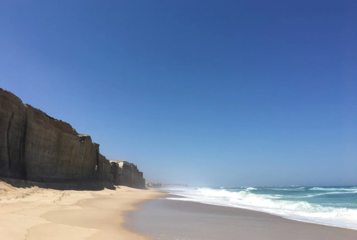 Apartamento T3 com terraço e vista para o golf no Praia d’el Rey Beach & Golf Resort, junto às praias do Baleal