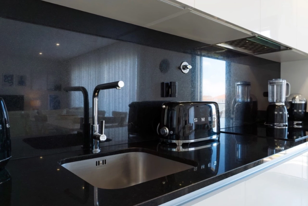 Apartamento ás portas da Praia dos Supertubos – Peniche