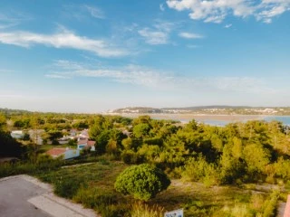Lote 1ª linha Lagoa de Óbidos com projetos aprovados