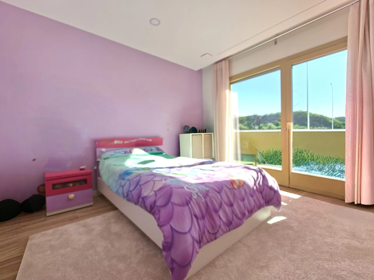 ID1f399701-0000-0500-0000-00001541fc3f.jpg Moradia T3+1 com Piscina – Entre a Cidade e a Natureza
