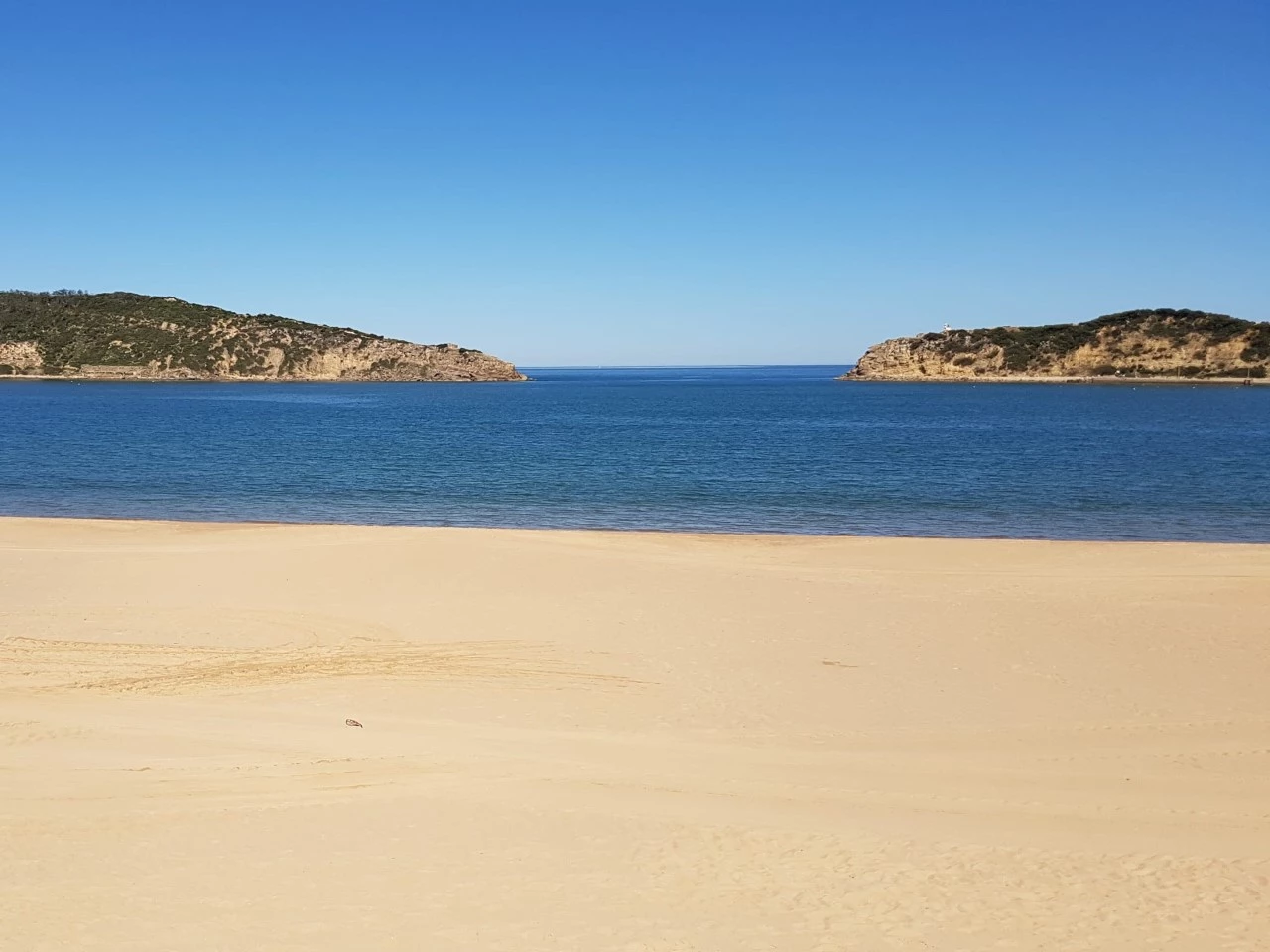 ID67ba7f01-0000-0500-0000-000013797b12.jpg Moradia térrea de 4 Quartos com Jardim, Piscina e Garagem na Serra do Bouro, a 5 Km da praia de São Martinho do Porto