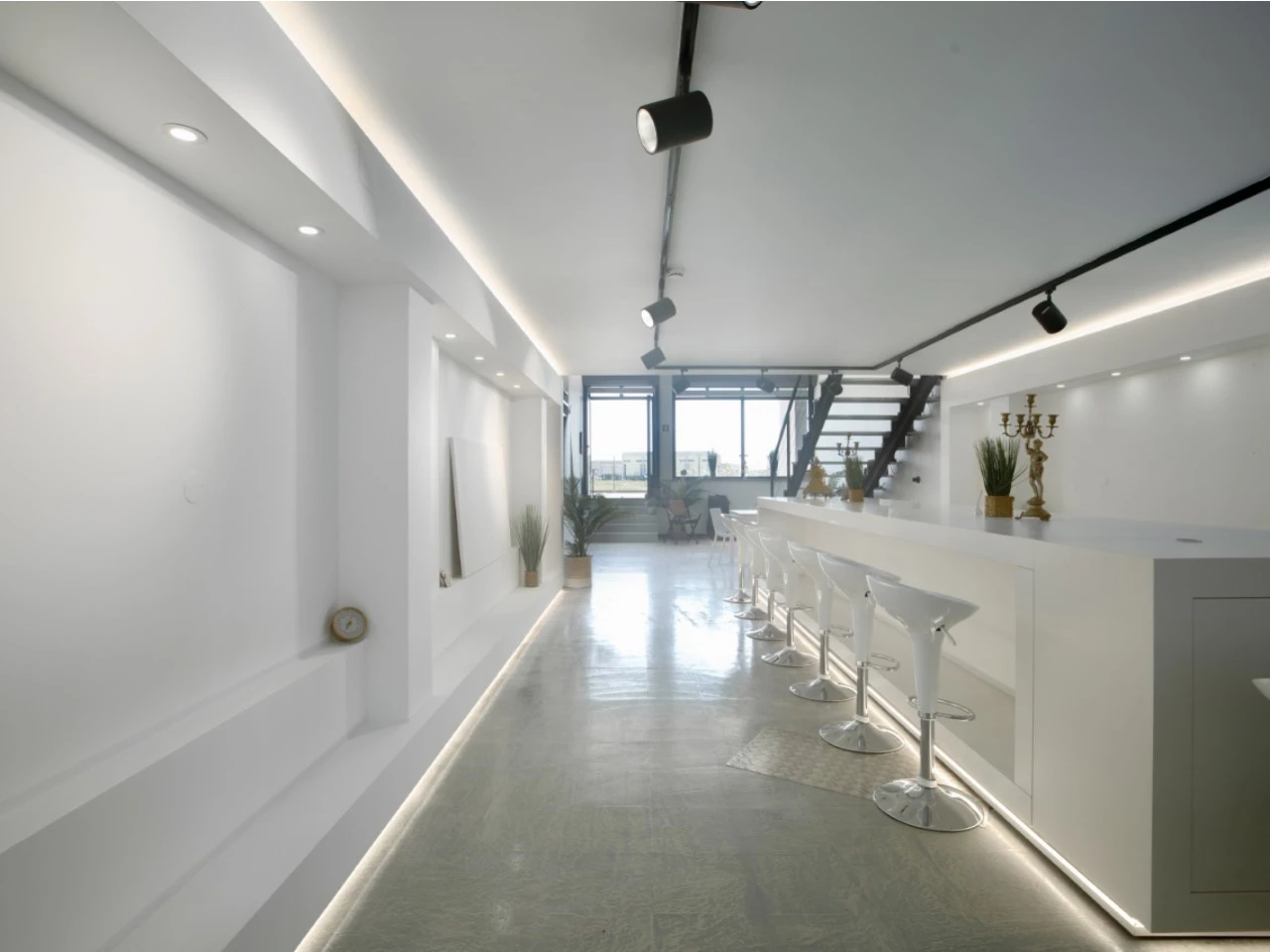 IDb8c67f01-0000-0500-0000-0000137668a5.jpg Espaço Versátil e Sofisticado para Investimento ou habitação em Peniche