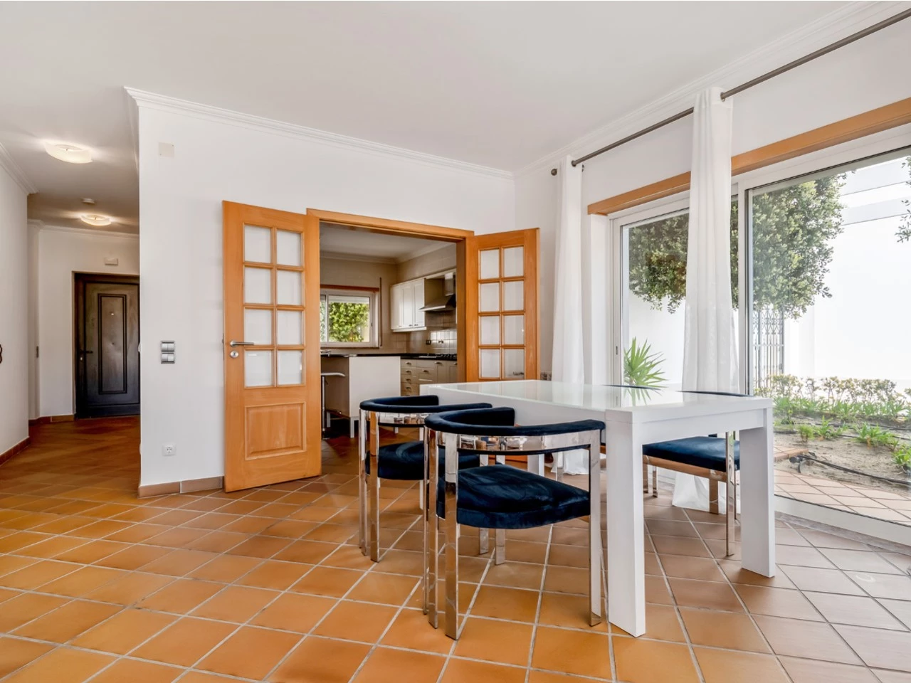 ID0fc69701-0000-0500-0000-0000154a0af6.jpg Moradia em Banda com 3 quartos e lugar de garagem junto à beira mar, no Praia d’El Rey Beach & Golf Resort, perto das Praias de Peniche