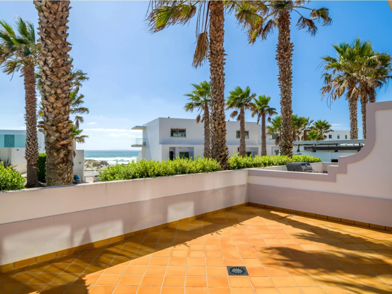 ID8a6d7601-0000-0500-0000-00001364edcb.jpg Moradia T4 com Vista Deslumbrante na Praia del Rey