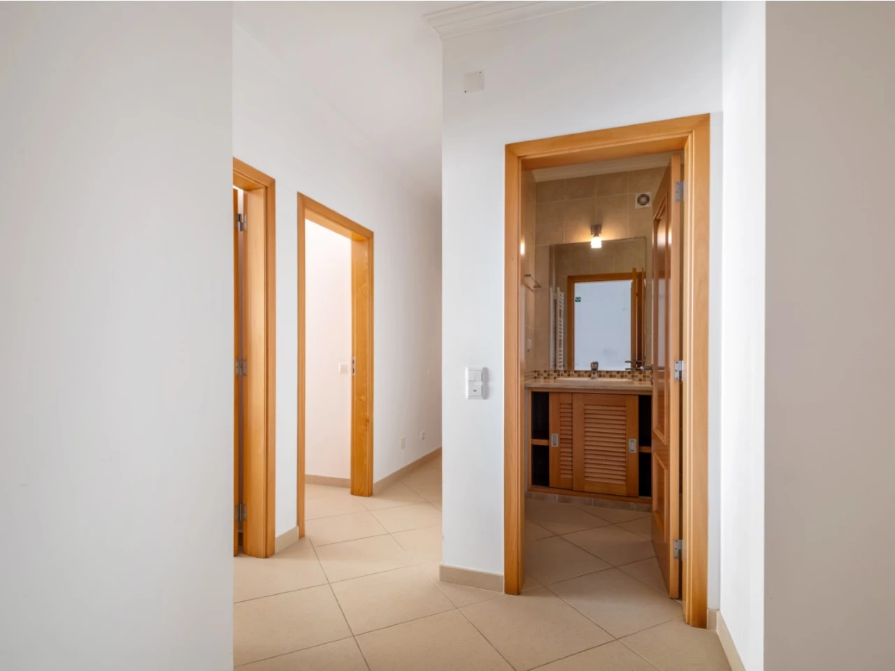 ID8a6d7601-0000-0500-0000-00001364edde.jpg Moradia T4 com Vista Deslumbrante na Praia del Rey