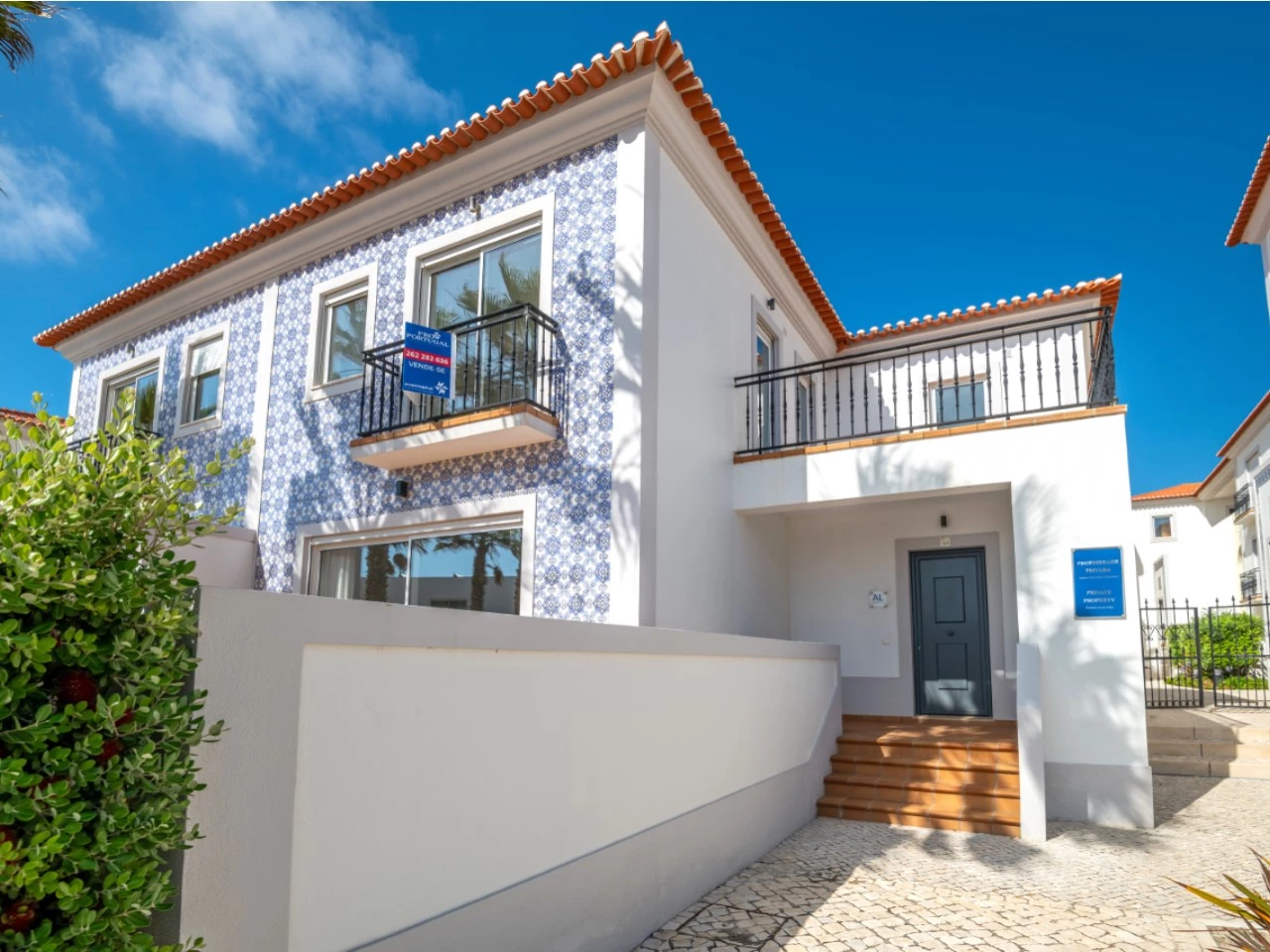 ID8a6d7601-0000-0500-0000-00001364edf6.jpg Moradia T4 com Vista Deslumbrante na Praia del Rey
