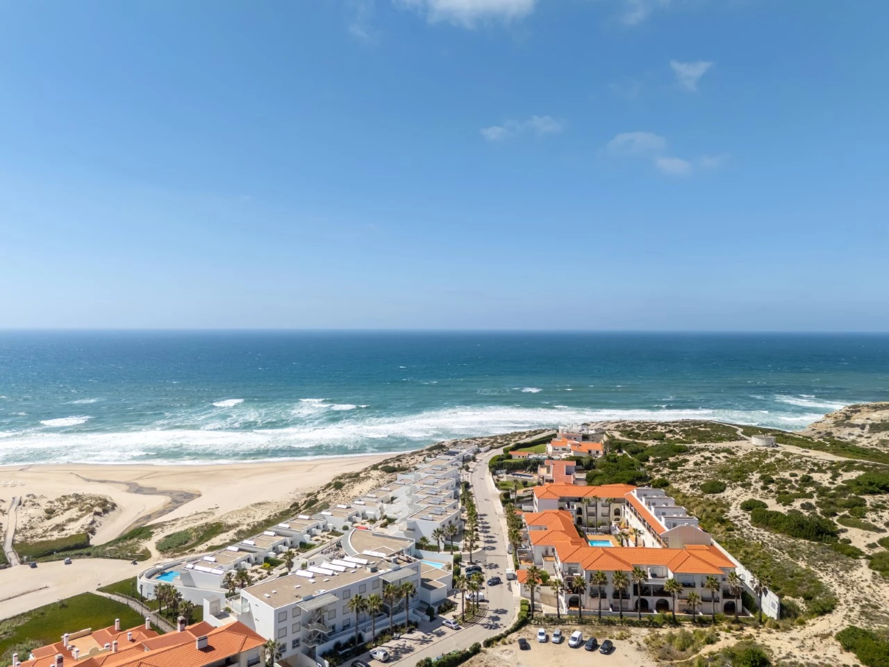 ID8a6d7601-0000-0500-0000-00001364ee04.jpg Moradia T4 com Vista Deslumbrante na Praia del Rey