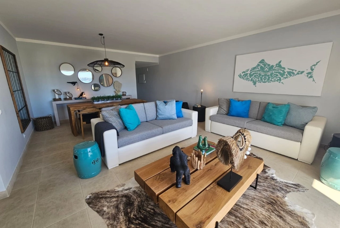 Apartamentos no Algarve com vista da marina e junto à praia