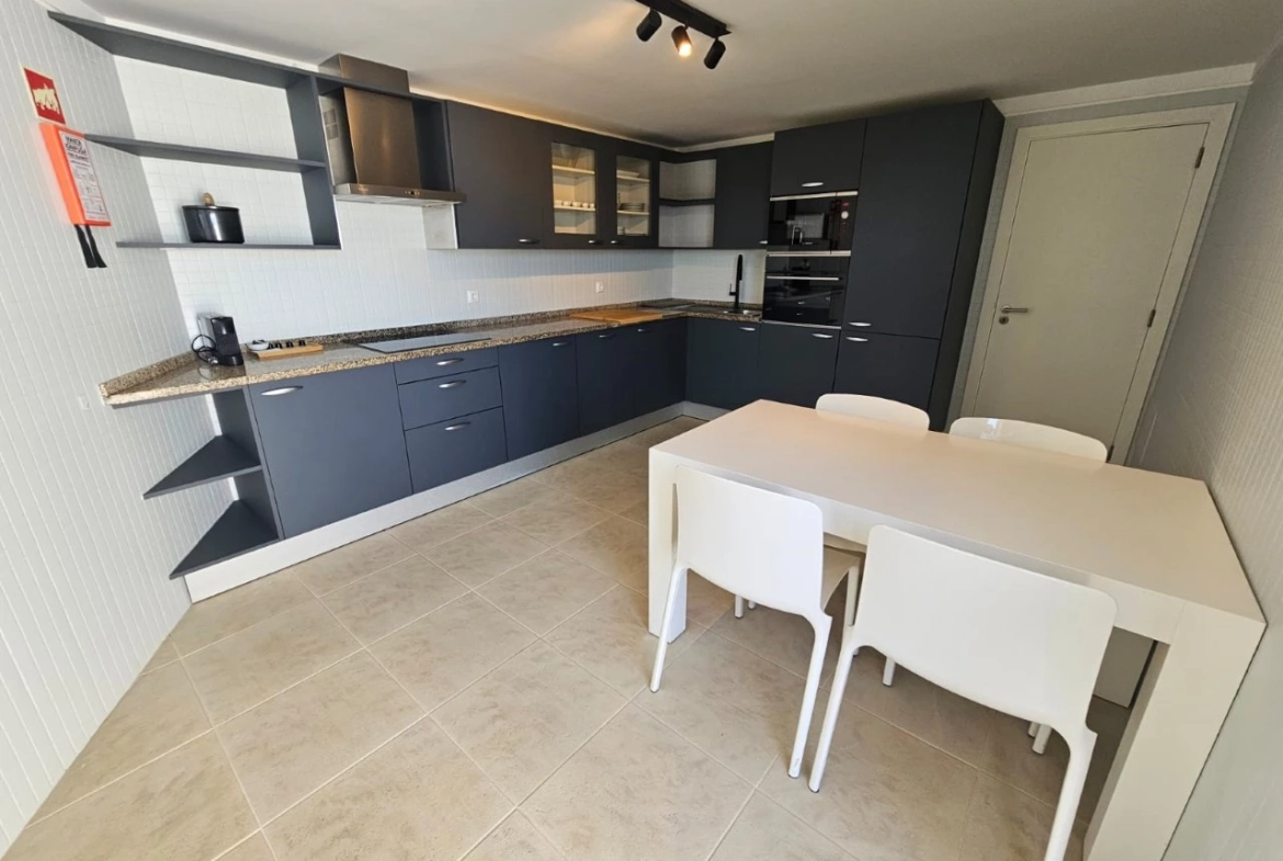 Apartamentos no Algarve com vista da marina e junto à praia