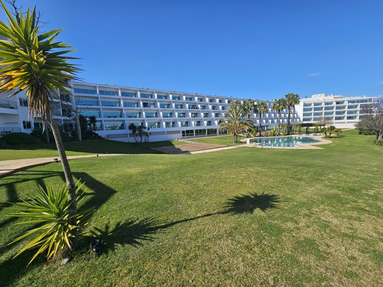 IDc0d18601-0000-0500-0000-0000144d664e.jpg Apartamentos no Algarve com vista da marina e junto à praia
