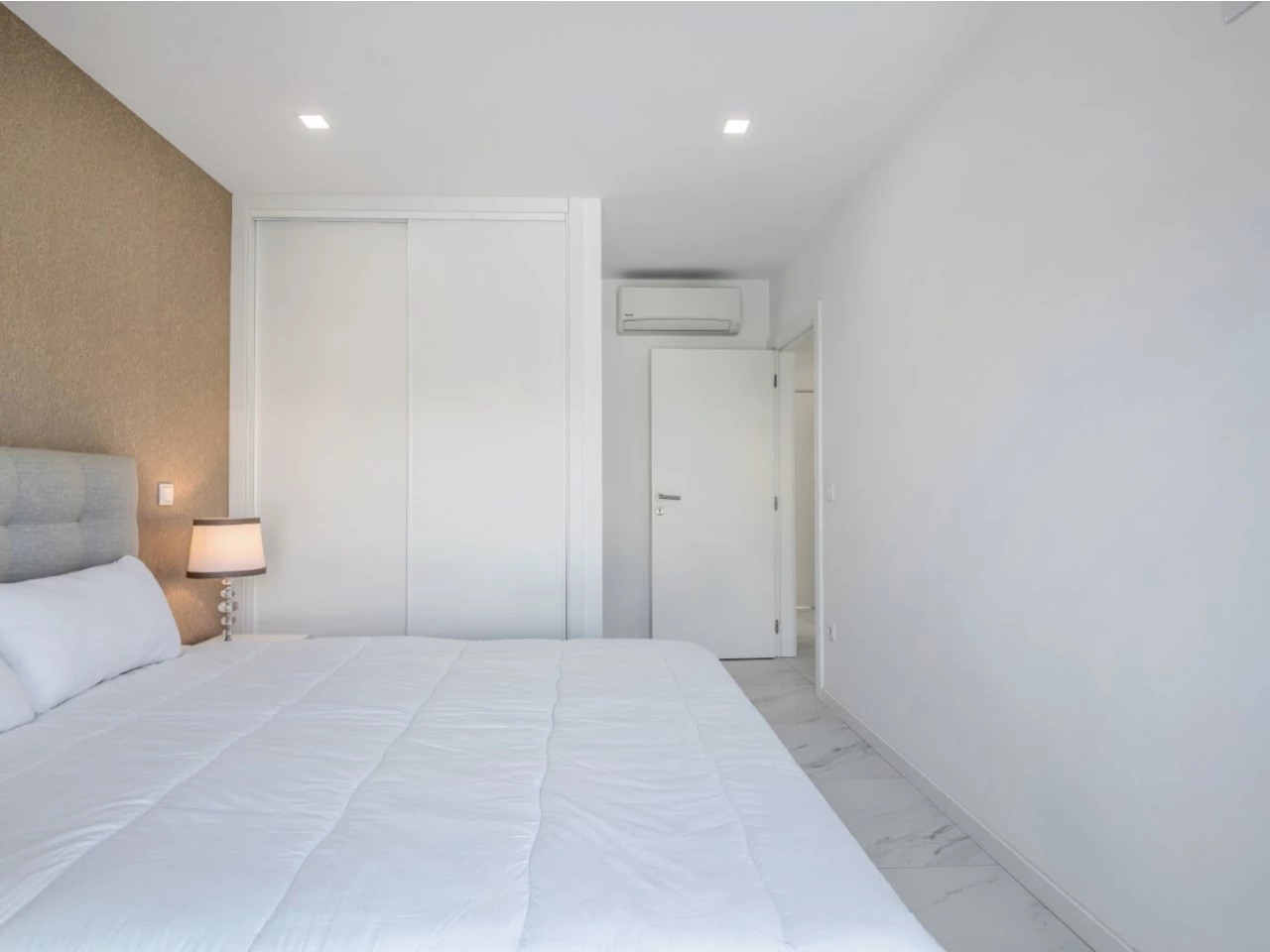IDc1728501-0000-0500-0000-0000141bdebe.jpg Apartamento moderno com vista mar deslumbrante