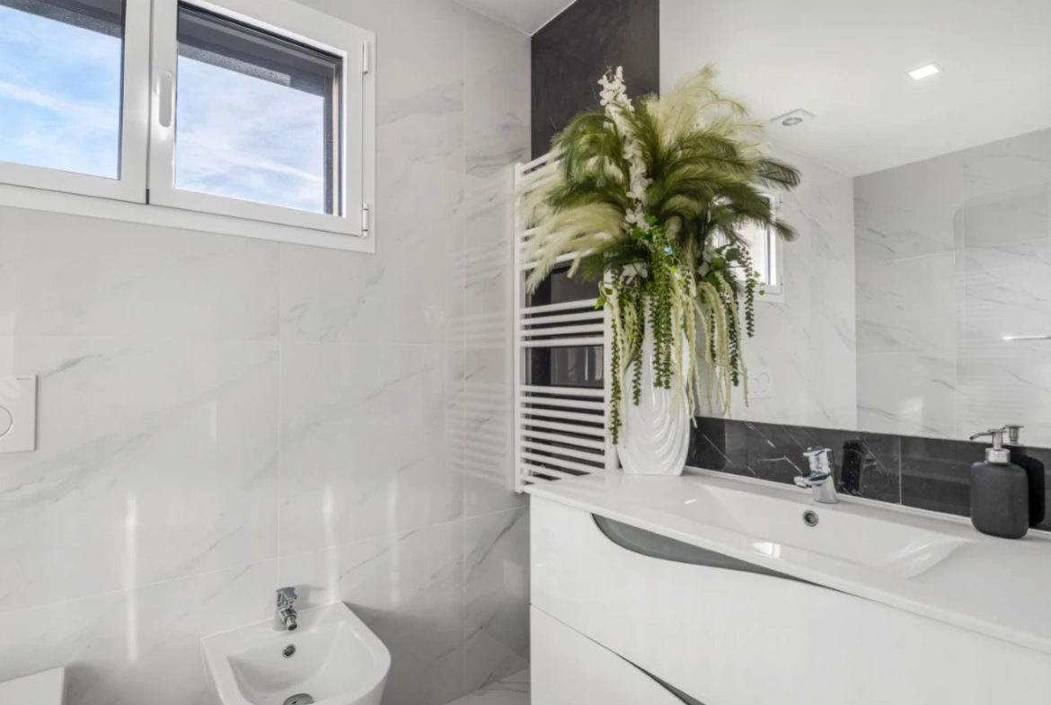 Apartamento moderno com vista mar deslumbrante