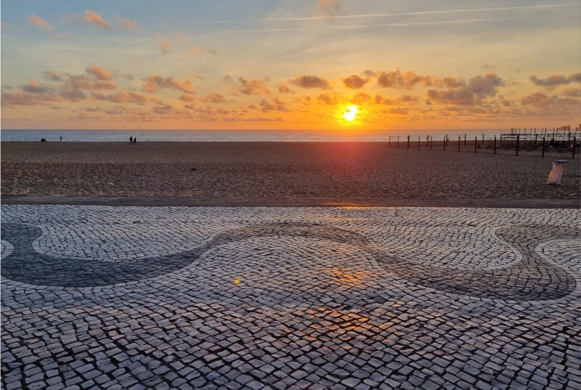 Apartamento moderno com vista mar deslumbrante