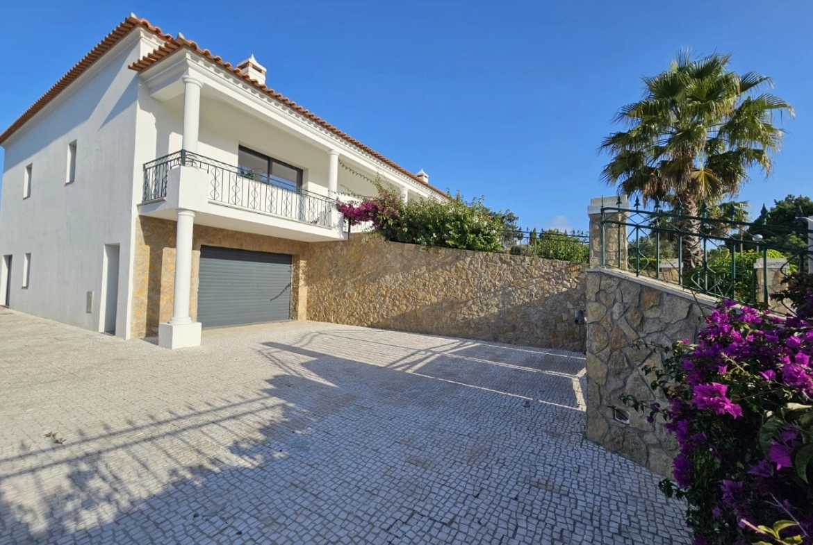 Moradia com 4 quartos e piscina com vista para a Lagoa de Óbidos