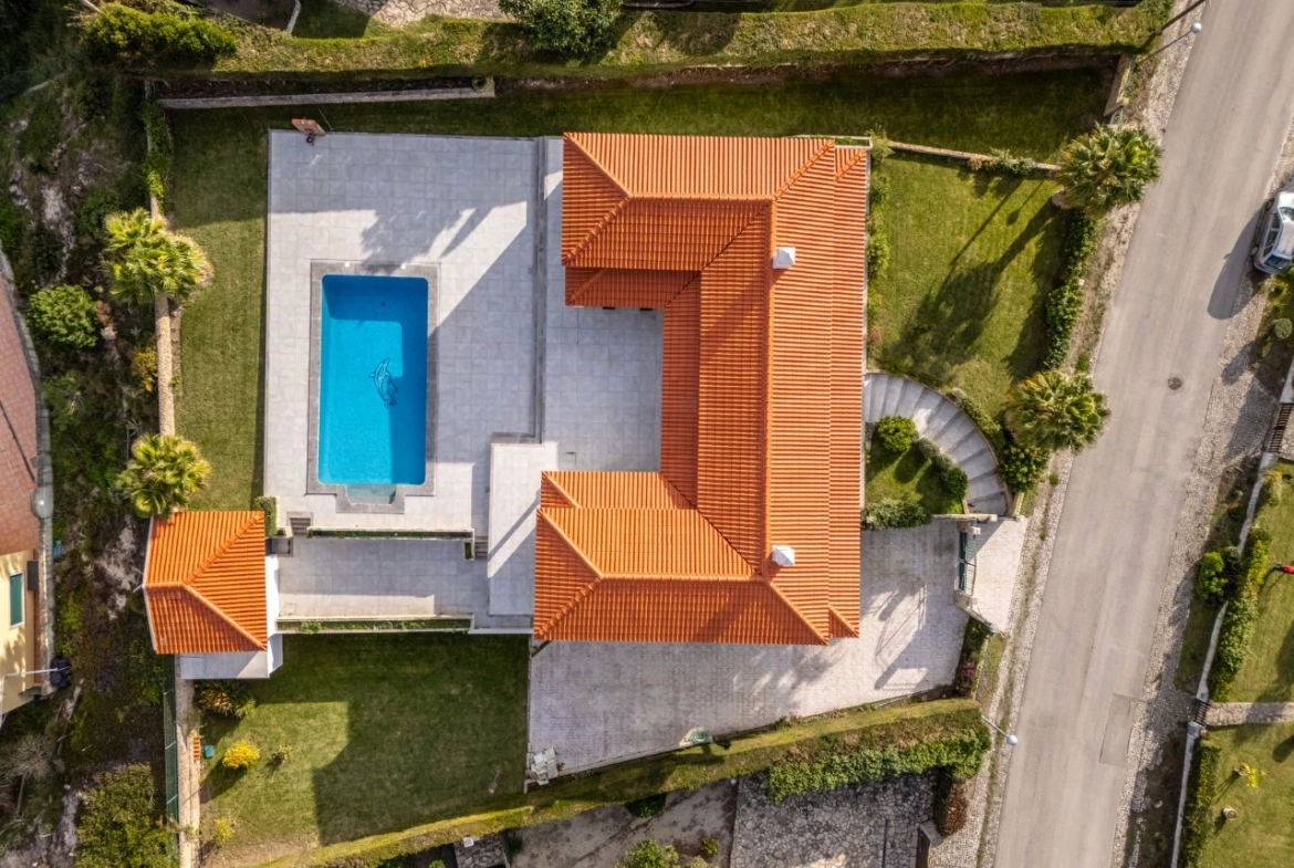 Moradia com 4 quartos e piscina com vista para a Lagoa de Óbidos