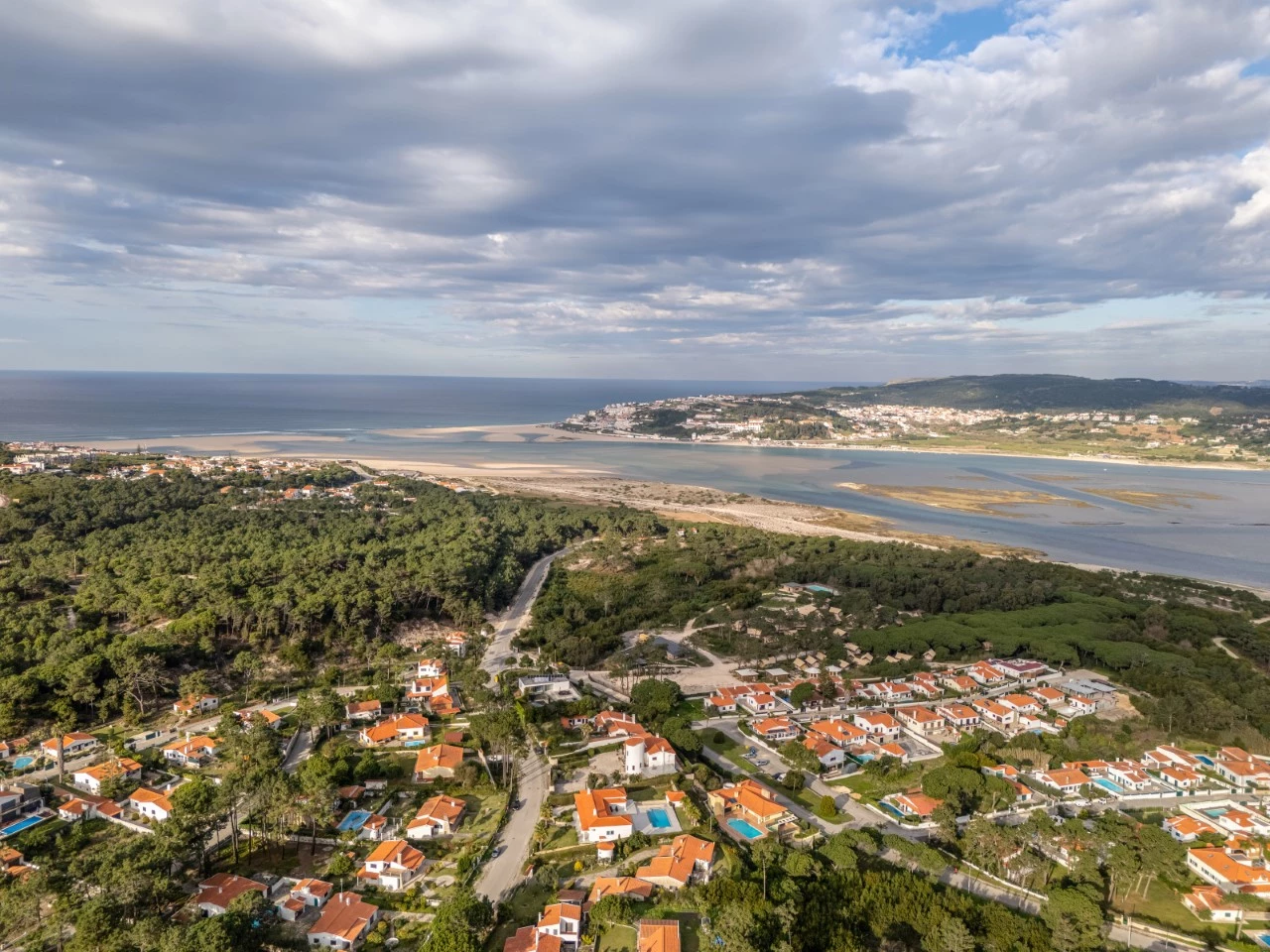 IDfccc8001-0000-0500-0000-0000141d6c8e.jpg Moradia com 4 quartos e piscina com vista para a Lagoa de Óbidos