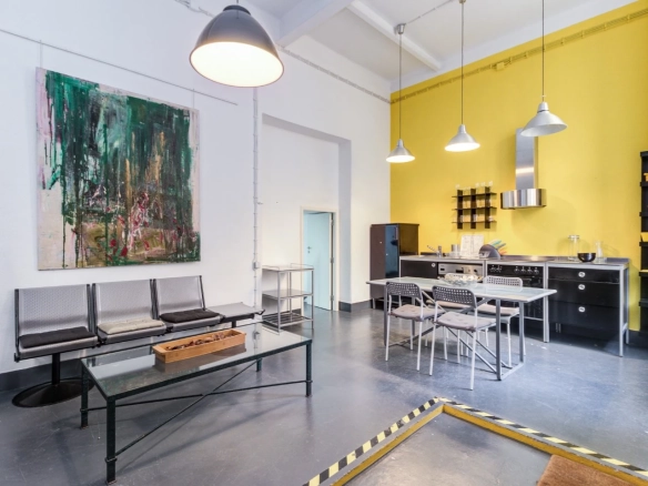 Espaço comercial na Sé, Lisboa ideal para Loft