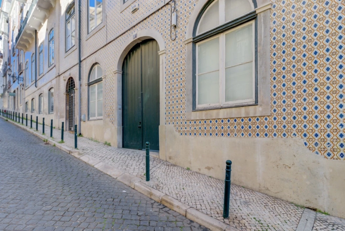 Espaço comercial na Sé, Lisboa ideal para Loft