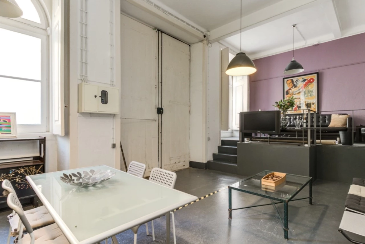 Espaço comercial na Sé, Lisboa ideal para Loft
