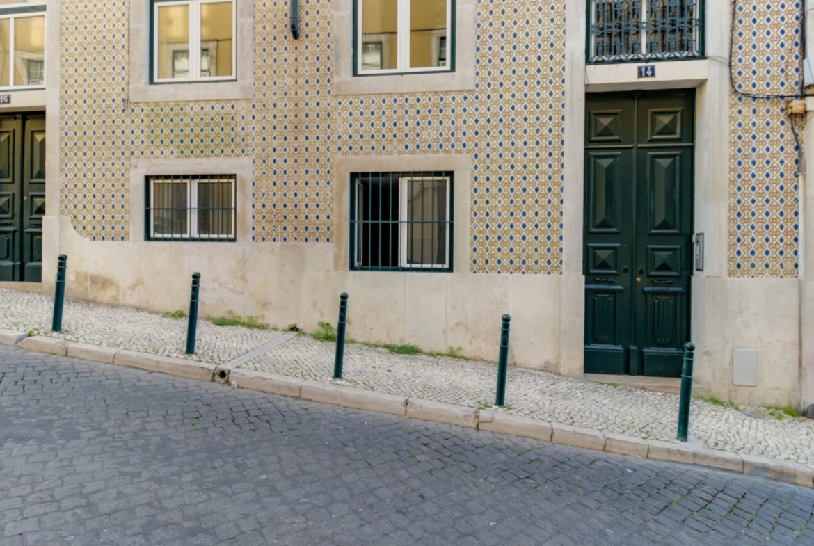 Espaço comercial na Sé, Lisboa ideal para Loft