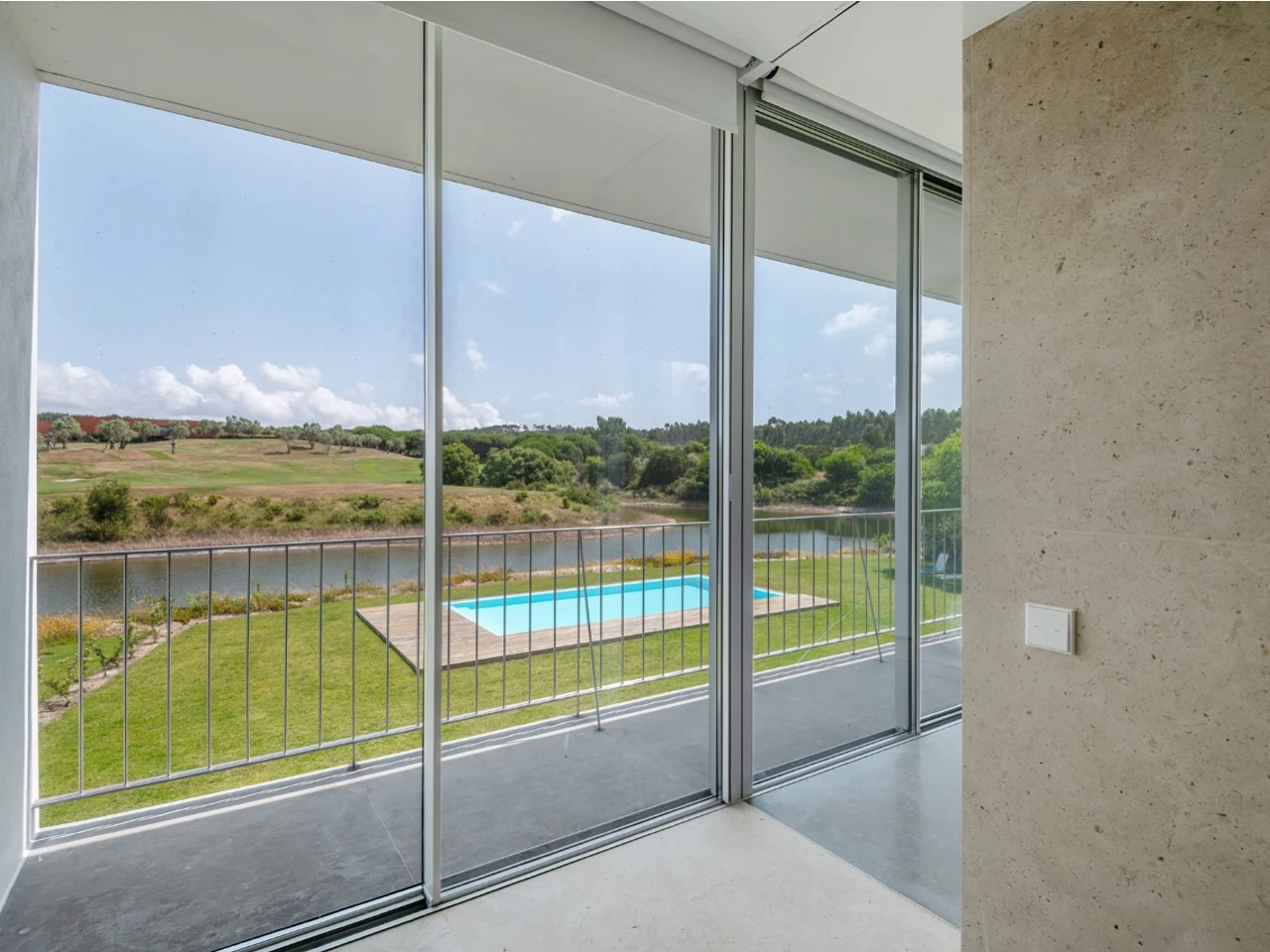 ID92117801-0000-0500-0000-000015f433c7.jpg Moradia isolada com 4 quartos no Bom Sucesso Resort, jardim e piscina a 7 minutos da Lagoa de Óbidos e das praias do Oeste